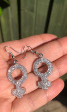 Indlæs billede til gallerivisning Feminin