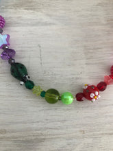 Indlæs billede til gallerivisning Babushka på regnbue - Håndlavet