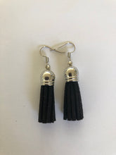 Indlæs billede til gallerivisning Små kvast øreringe