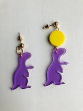 Indlæs billede til gallerivisning Dinosaurus med bold