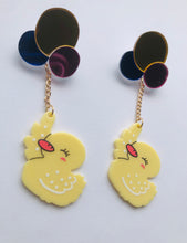 Indlæs billede til gallerivisning Den søde ælling