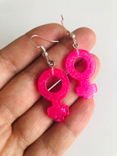 Indlæs billede til gallerivisning Feminin