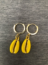 Indlæs billede til gallerivisning Hoops med metalliske muslingeskaller