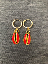 Indlæs billede til gallerivisning Hoops med metalliske muslingeskaller