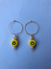 Indlæs billede til gallerivisning Creoler med smiley
